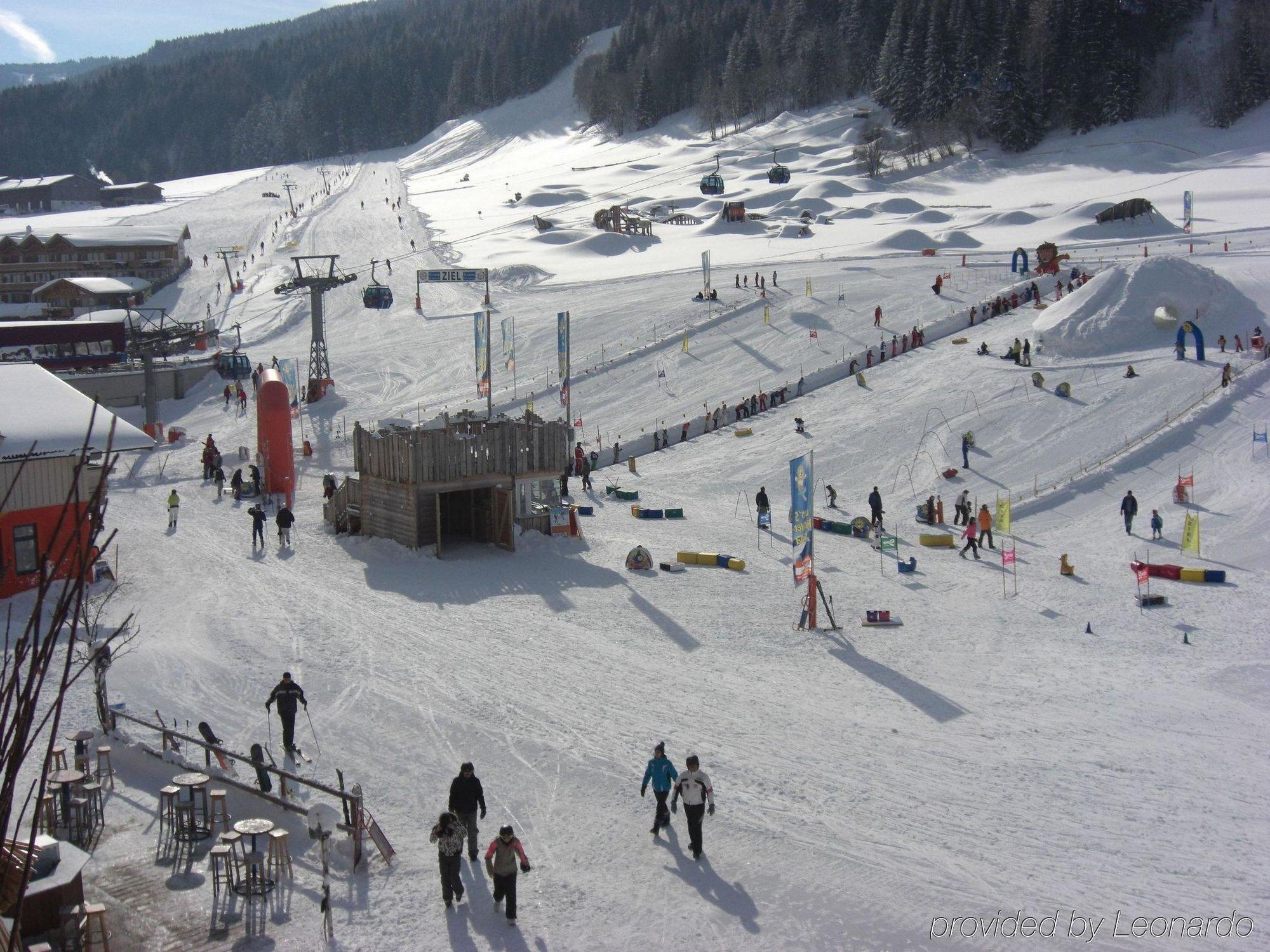 Hotel Bacher Asitzstubn Leogang Facilidades foto
