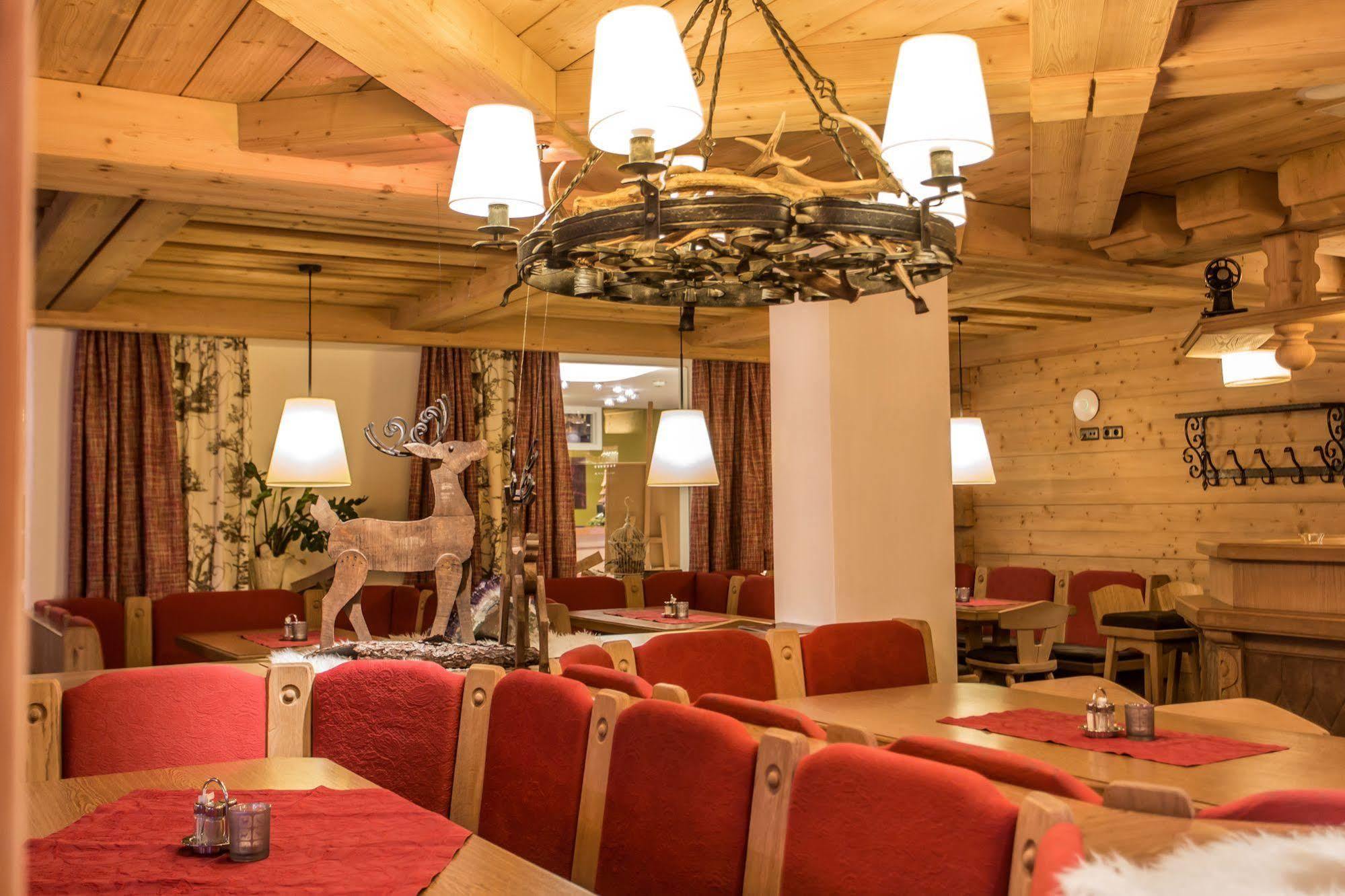 Hotel Bacher Asitzstubn Leogang Exterior foto